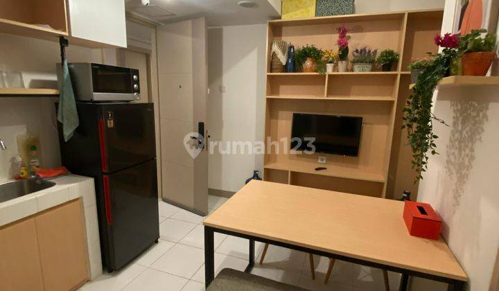 38jt/thn 2br Tokyo Riverside Apartemen 1