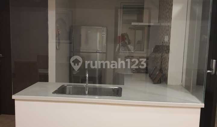 Springhill Kemayoran Lavender Tower Apartment 2