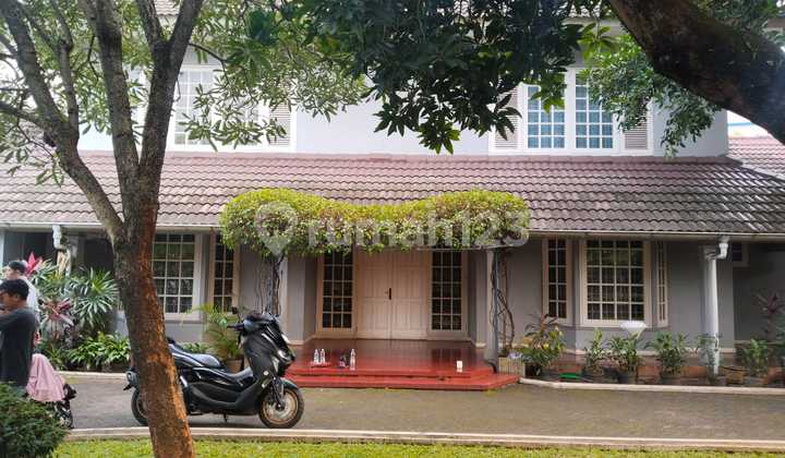 Ready-to-Live House in Front of Citos. Strategic Location