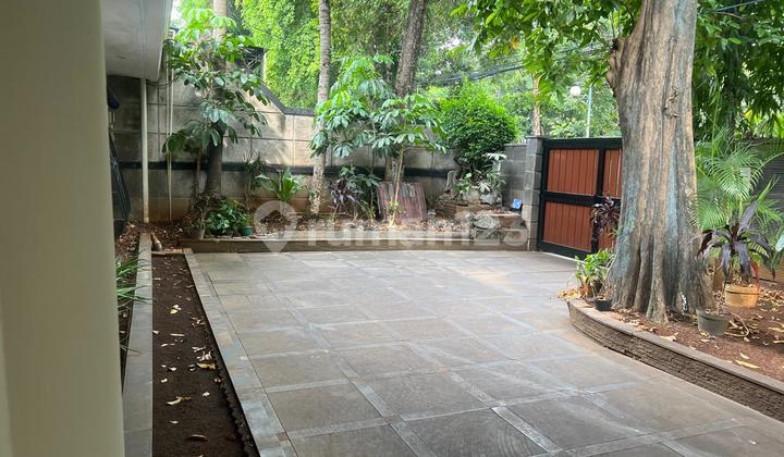 Menteng, Sutan Syahrir Street, Nice 2-Story House for Sale. Menteng, Sutan Syahrir Street, Nice 2-Story House for Sale.