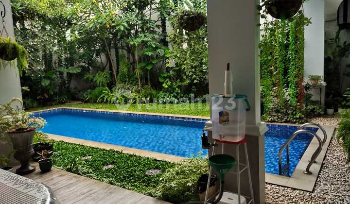 Nice House for Sale on Cimahi Street, Menteng Nice House for Sale on Cimahi Street, Menteng