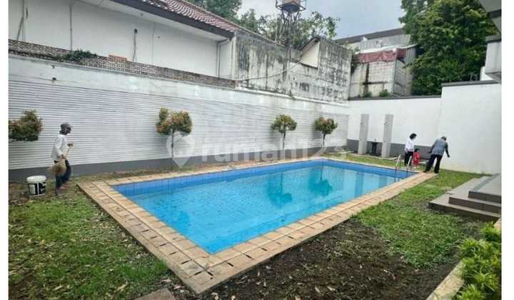 Ready-to-Occupy House for Sale in Kemang, South Jakarta