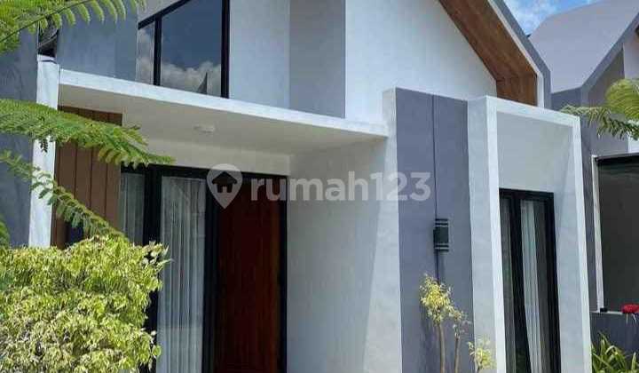 1-story hook house in a strategic location near Bojong Gede station 1-story hook house in a strategic location near Bojong Gede station