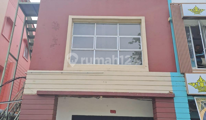 For Rent 3-Story Shop House Anggrek Sari in Front of Cammo Industry For Rent 3-Story Shop House Anggrek Sari in Front of Cammo Industry