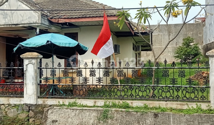 Dijual Rumah Hitung Tanah Dekat Univ Ui Turun Harga