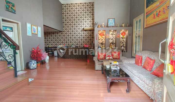 FOR SALE 400M2 CORNER HOUSE IN TAMAN PALEM LESTARI