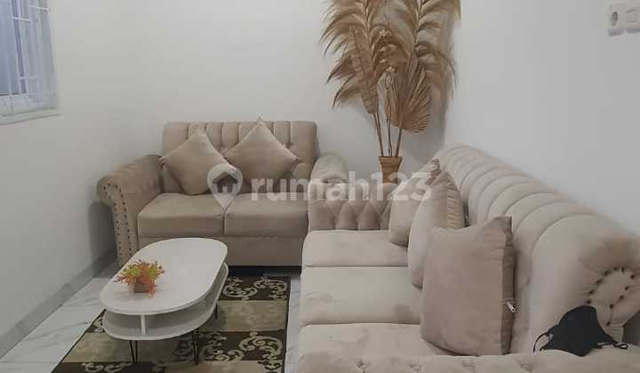 Djual Cepat Rumah 3 Lantai 7 Br Lebar 10 Kolam Renang 2