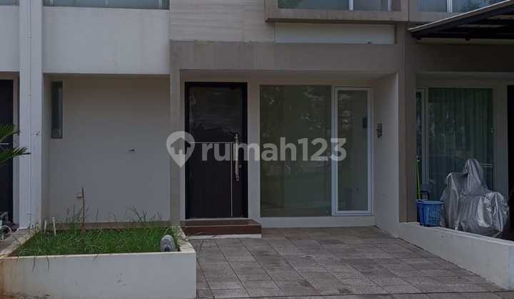 For Sale Citra 8 House, West Jakarta