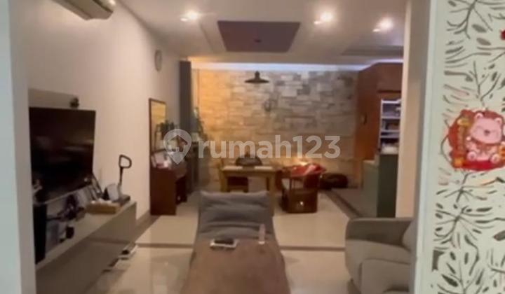 Dijual Rumah Bagus Siap Huni 3 Lantai Di Citra 8, Kalideres, Jakarta Barat.