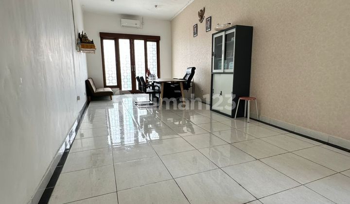 For Rent: 2-Story Shop House in Sidakarya, South Denpasar, by the Main Road 2