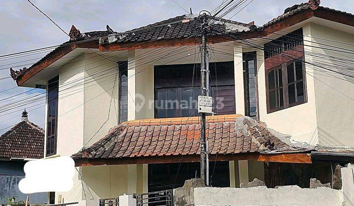 Rumah Cantik 2 Lantai  1