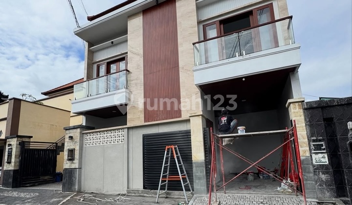 New Tukad Badung 2-Story House New Tukad Badung 2-Story House