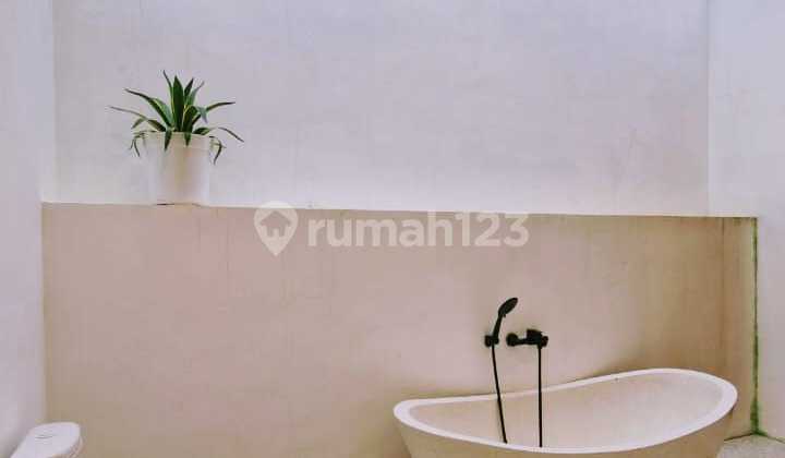 Villa Balangan For Leasehold 33 Tahun With 2 Bedroom, 2 Bathrooms With Bath Tub. Swimming Pool, Full Furnish. Its Ready To Move  2