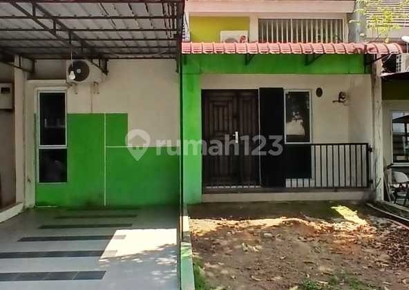For Rent: Beverly Green 2-Storey House For Rent: Beverly Green 2-Storey House