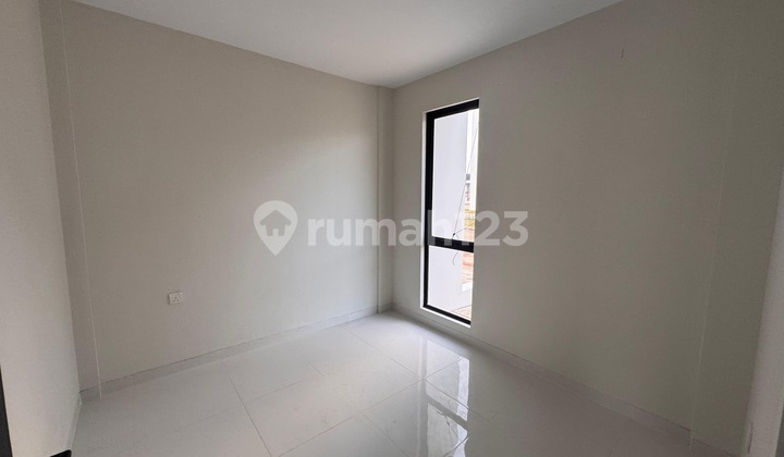 Disewakan Perumahan Diamond Pavillion Type 88/84 M2 (7X12) 2