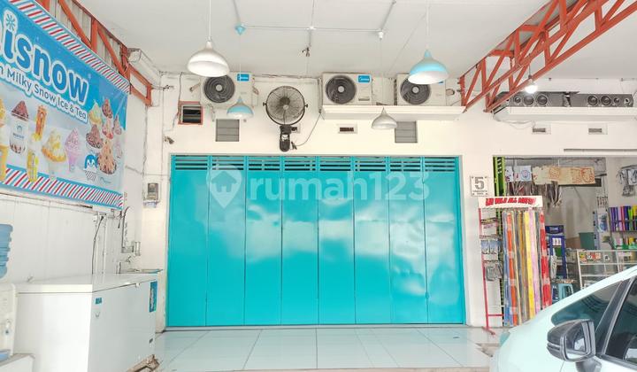 Strategic Shop House in Front of Campus in Sambiroto Semarang 2