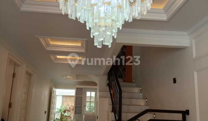 Rumah Mewah 3 Lantdalam Komplek Townhose di Jagakarsa - Jakarta Selatanai