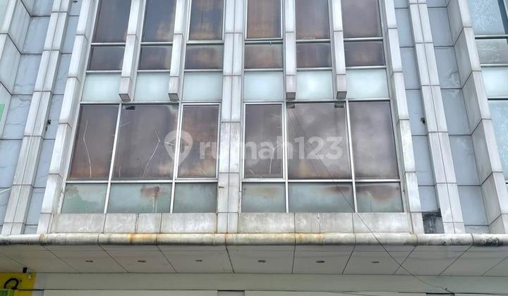 For Rent: Nice 3-Story Shop House Ready to Occupy, Strategic Location in Gading Serpong - Tangerang For Rent: Nice 3-Story Shop House Ready to Occupy, Strategic Location in Gading Serpong - Tangerang