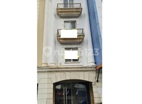 Ruko 4 1/2 Lantai Hadap Jalan Raya di Mampang Prapatan Duren Tiga, Jakarta Selatan Ruko 4 1/2 Lantai Hadap Jalan Raya di Mampang Prapatan Duren Tiga, Jakarta Selatan