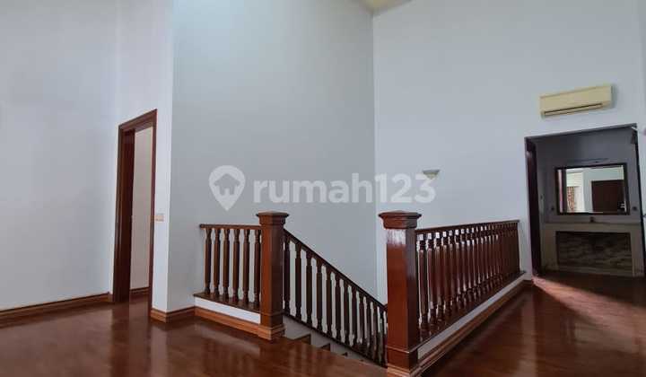 Luxury 2-Story Rental House Ready to Live In with Swimming Pool in Cilandak, South Jakarta 2