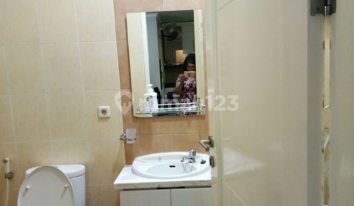 Disewakan! Rumah Cantik 2 Lantai Fully Furnished Siap Huni di Bsd Delatinos, Tangerang 2