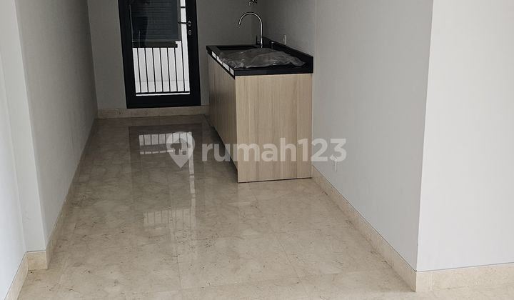 Apartment Mewah 2 BR Lokasi Strategis di Southgate Tanjung Barat Jagakarsa - Jakarta Selatan 2