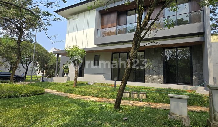 Nice Corner House in Foresta Giardina BSD, Tangerang