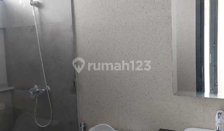 Rumah Baru di Cluster Welton Hiera Bsd Tangerang / Fadjar 2