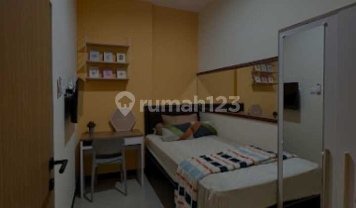 Boarding House in Jembatan Lima Already Crowded Boarding House in Jembatan Lima Already Crowded