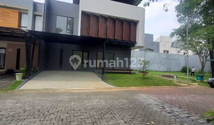 Luxury House in Prestigia Eminent Cluster, BSD Tangerang Luxury House in Prestigia Eminent Cluster, BSD Tangerang