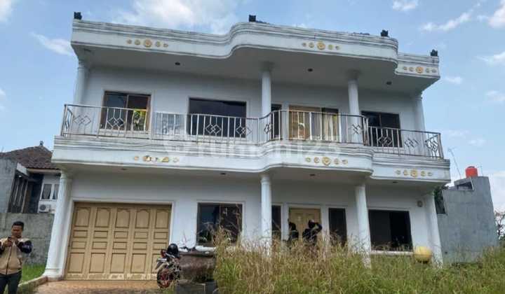 House in Telaga Golf Sawangan Depok
