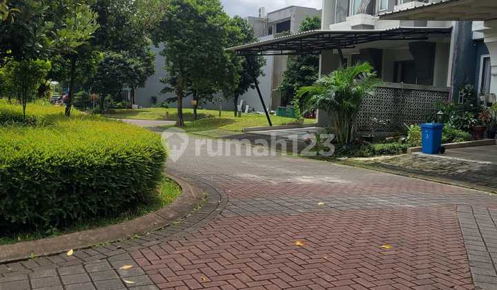 Rumah di Vivacia BSD Tangerang