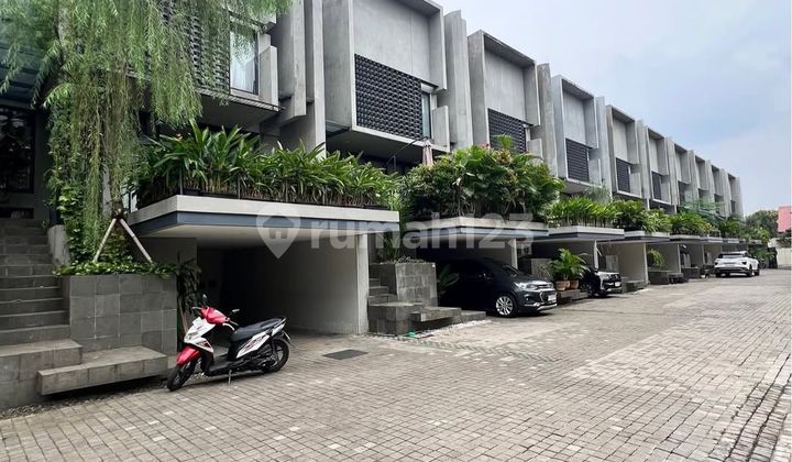 Jual Rumah Dipejaten Barat Jakarta Selatan