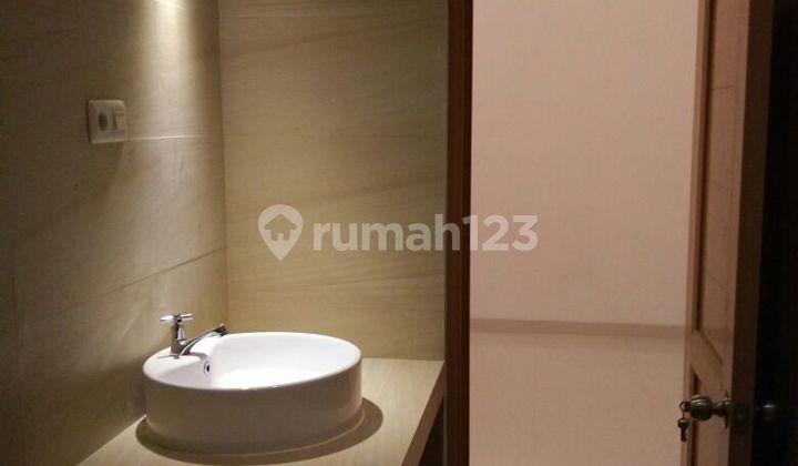 Jual Rumah Penaten Timur Jakarta Selatan  2