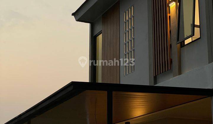 Rumah Keren 2 Lantai Di Mustikajaya Padurenan 2