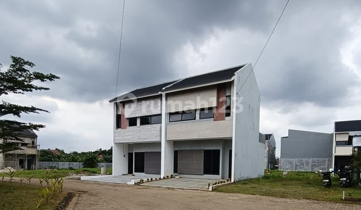 Rumah Bagus Shm Di Jatiasih One Gate System 2