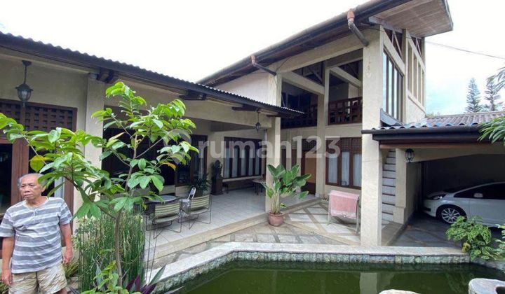Dijual Rumah Mewah di Gegerkalong Kota Bandung