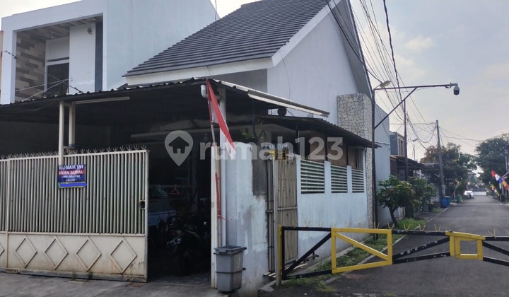 Dijual Rumah Hook di Cisaranten Kulon Arcamanik Bandung