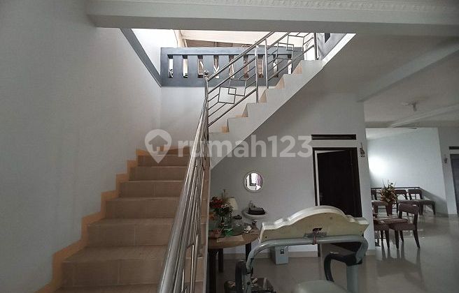 For Sale Strategic House in Lembang - Colonel Masturi Street 2