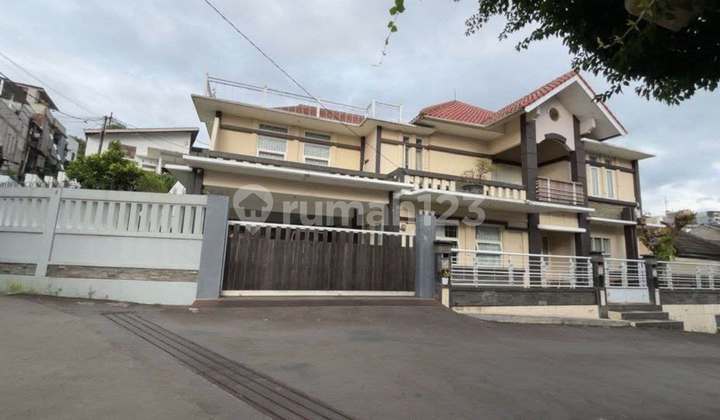 For Quick Sale: Sturdy House in Sanggabuana Complex (Ypkp Bandung) Cikutra Padasuka, Bandung City 2