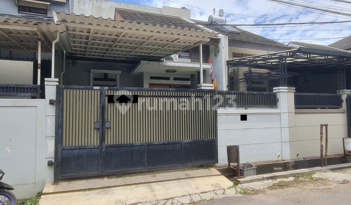 For Sale Ready-to-Occupy House in Arcamanik Cisaranten Kulon