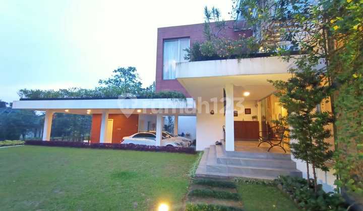 Beregaya Minimalis Modern Semi Furnish di Cluster Sentul City 2