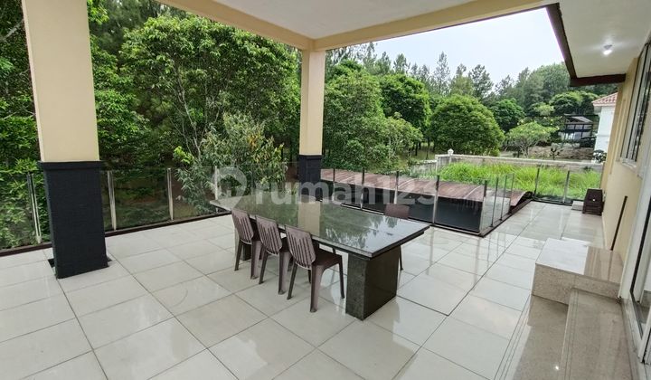 Mewah Minimalis Modern Shm Kolam Renang Pribadi Dan Posisi Hook  2