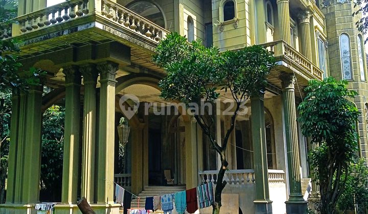 Rumah Gaya Castil Shm Dekat Lap Golf Namun Butuh Renovasi Rumah Gaya Castil Shm Dekat Lap Golf Namun Butuh Renovasi