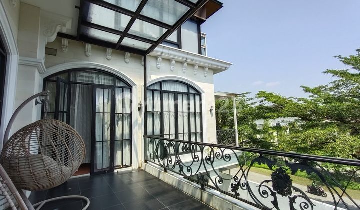 Rumah Bagus SHM Sentul City, Bogor kolam renang dan lift 2