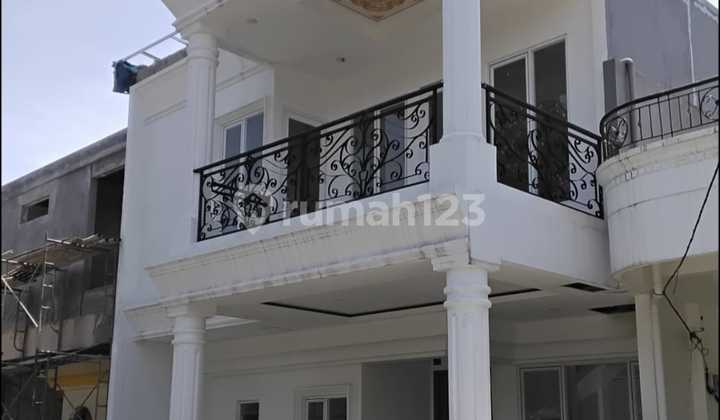 American Classic Lingkungan Asri View Gunung di Sentul City