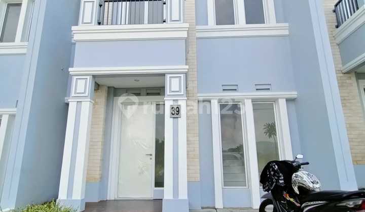 Minimalis Modern Dengan Pegunungan Dan Lingkungan Yang Asri.