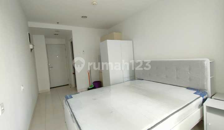 Good Semi-Furnished Apartment in Sentul City Bogor Good Semi-Furnished Apartment in Sentul City Bogor