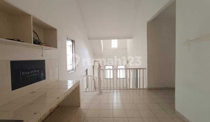 House Needs Minimal Renovation SHM In The Foremost Cluster Sentul City 2