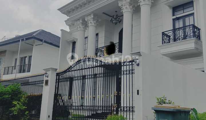 American Classic Fully Furnished Berada Dilingkungan Cluster 